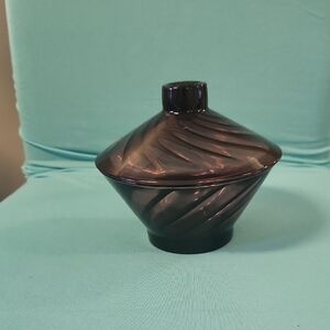 Morocann Amethyst Swirl Pattern Short Candy Jar. 